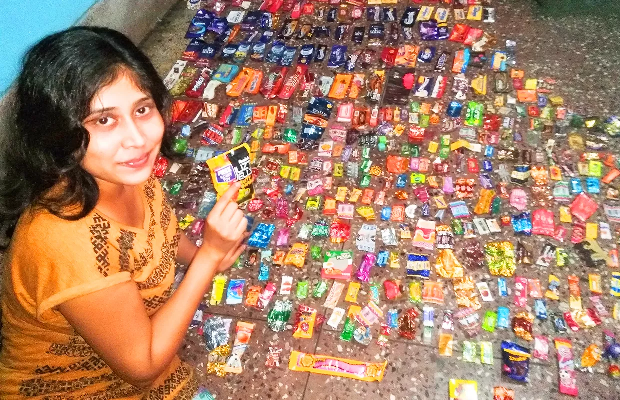 LARGEST COLLECTION OF CHOCOLATES' AND CANDIES' WRAPPERS
