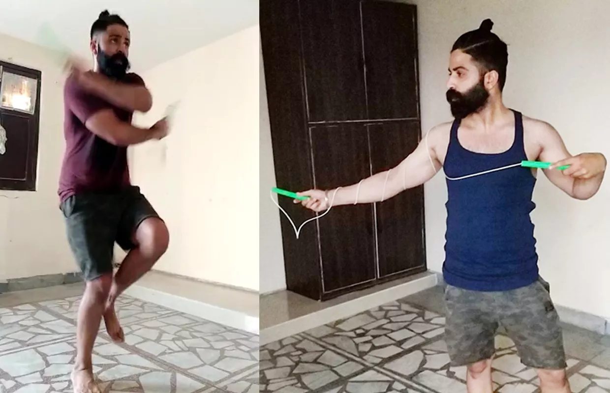 MOST ROPE CROSSOVERS WHILE SKIPPING IN 30 SECONDS