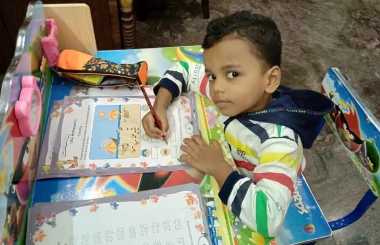 15 DIFFERENT TOPIC BASED ON EDUCATION