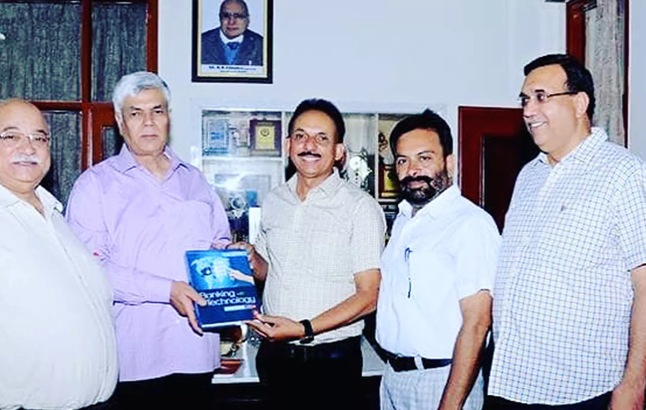 MAXIMUM RESEARCH PAPERS PUBLISHED ON ECONOMICS