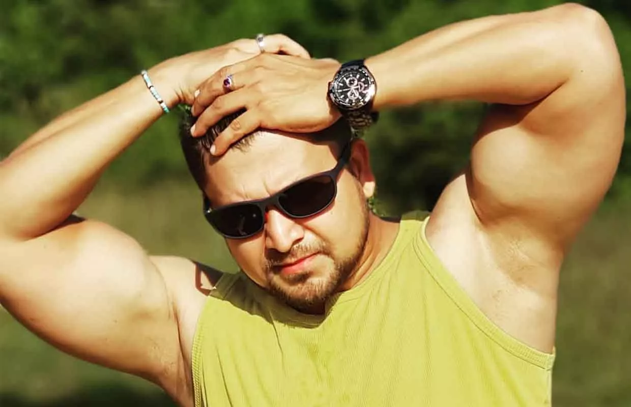 MAXIMUM PUSH UPS IN ONE MINUTE