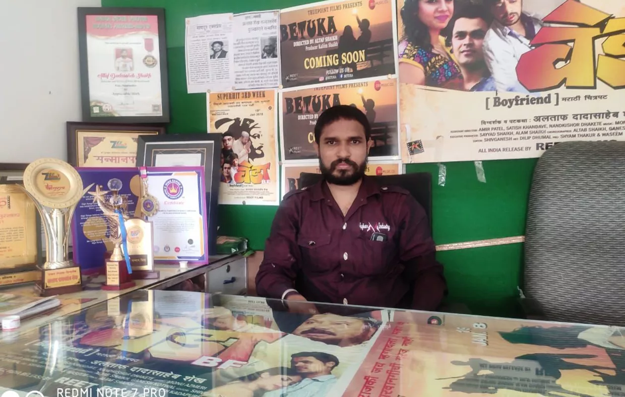 FASTEST CONVERT BY WRITING OF SONG IN DIFFERENT LANGUAGE