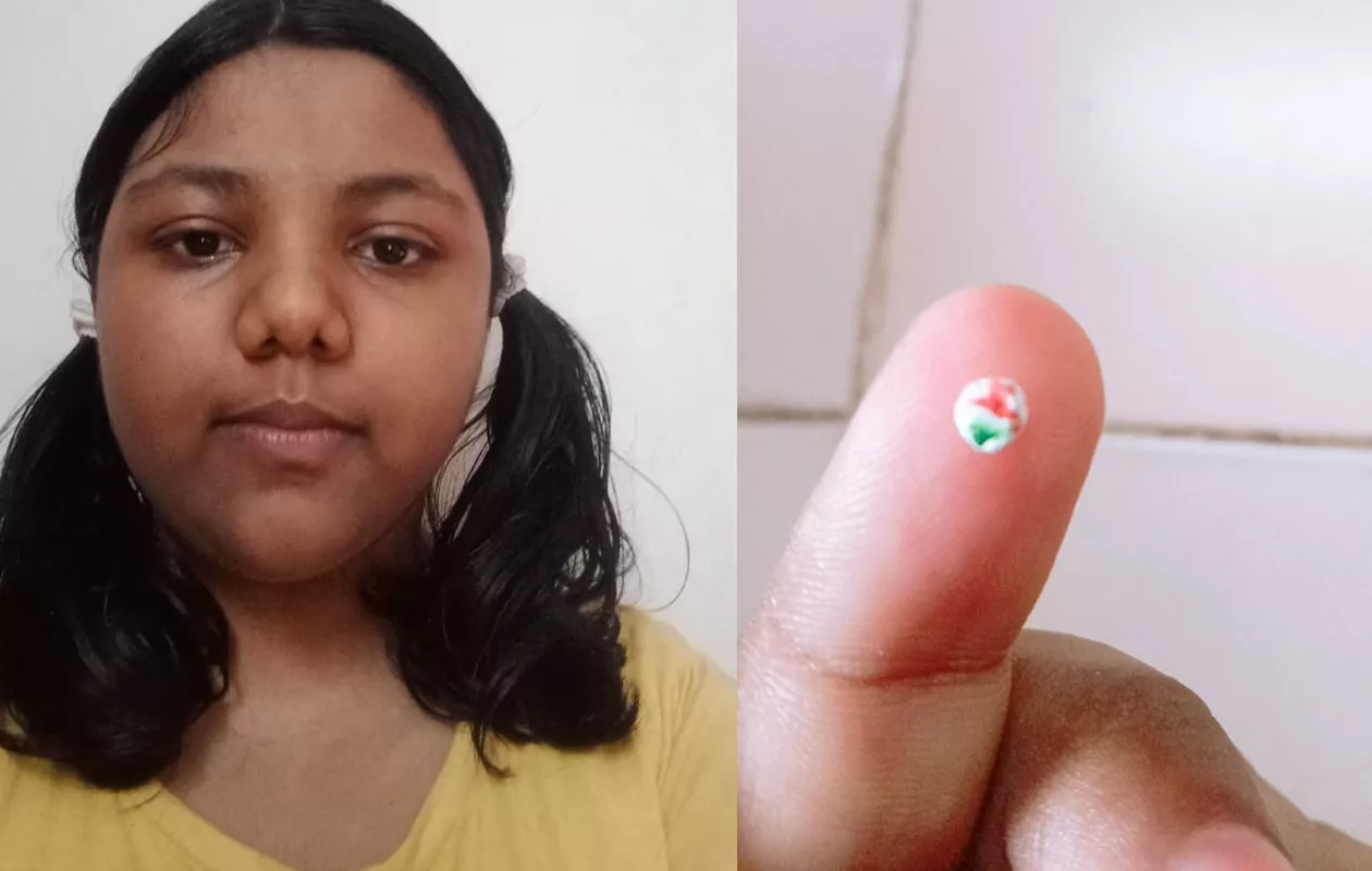 YOUNGEST PAINTER OF SMALLEST INDIAN MAP ON MUSTARD SEED