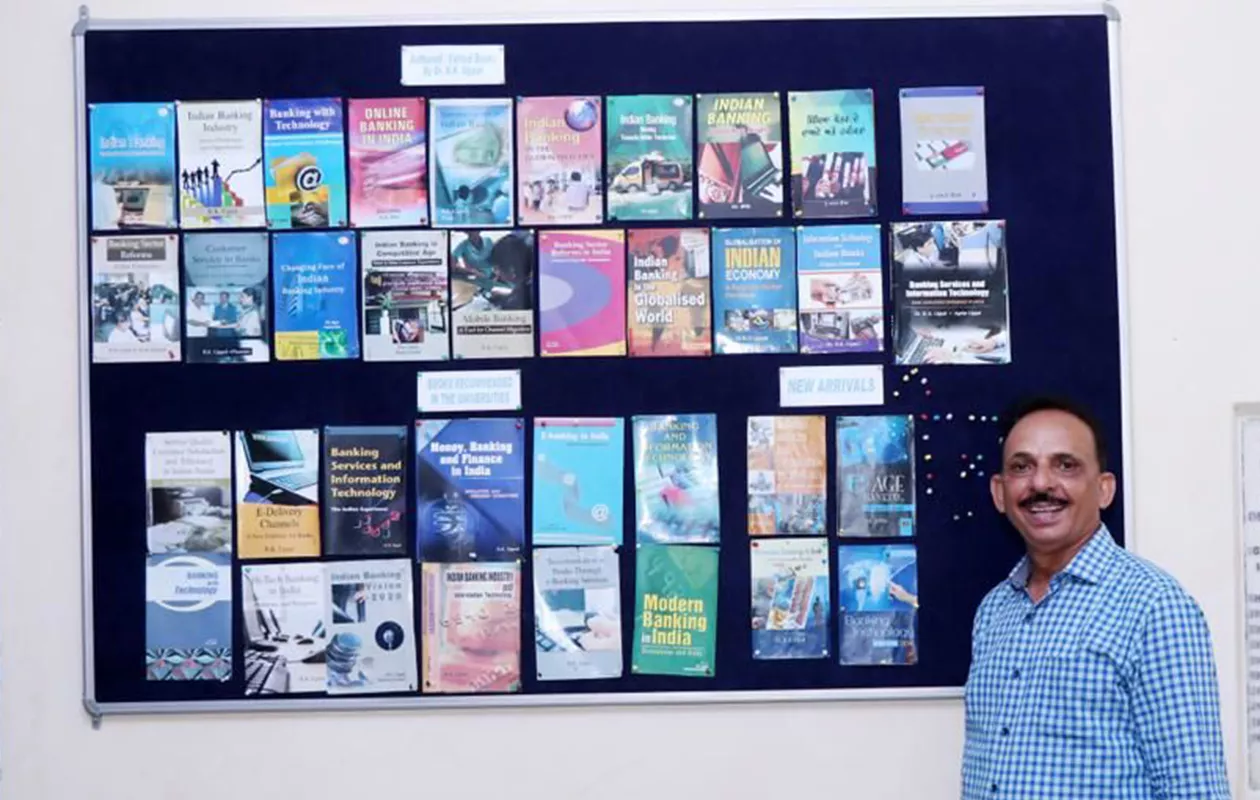 MAXIMUM BOOKS WRITTEN ON ECONOMICS