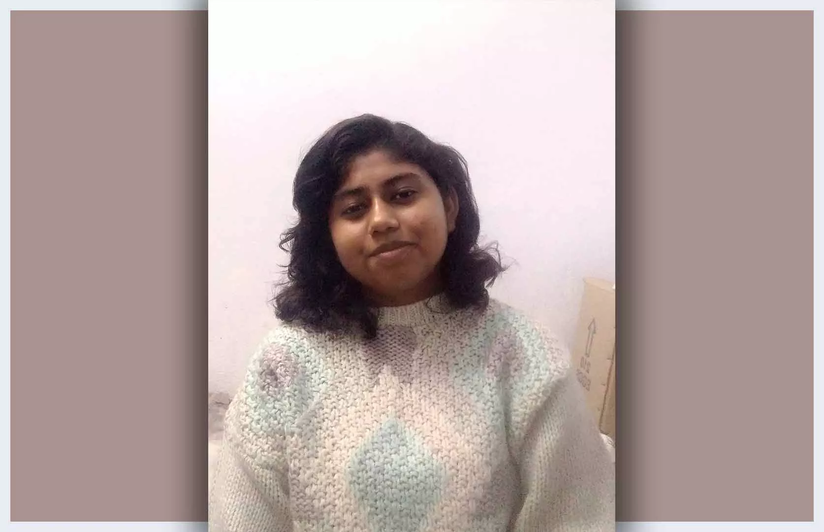 MOST NUMBER OF CRAFTS MADE USING WASTE PAPER AND PLASTIC BOTTLES