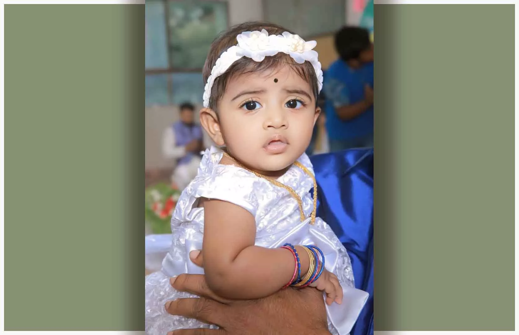 FASTEST TO IDENTIFY 10 FRUITS ON FLASHCARDS BY AN INFANT