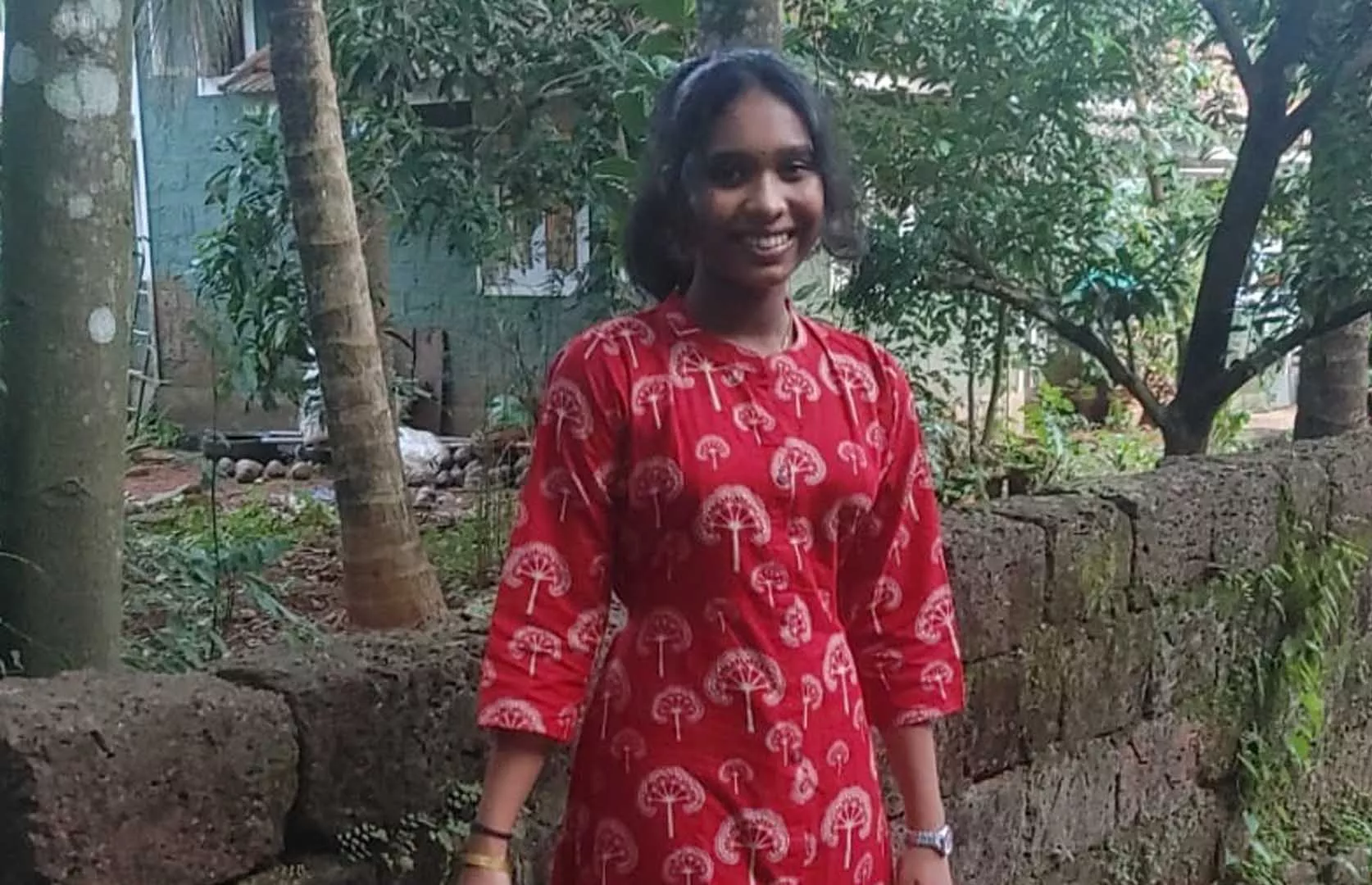 FASTEST TO RECITE NAMES OF 100 COUNTRIES ALONG WITH THEIR SPELLINGS BY A TEENAGER